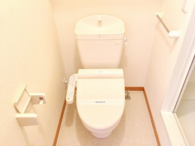 その他　温水洗浄付