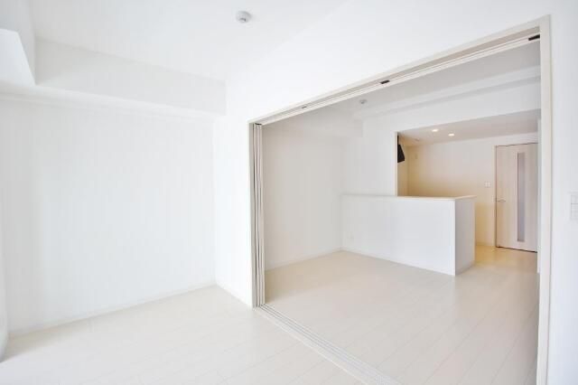 居室・リビング　★広々リビングスペース★