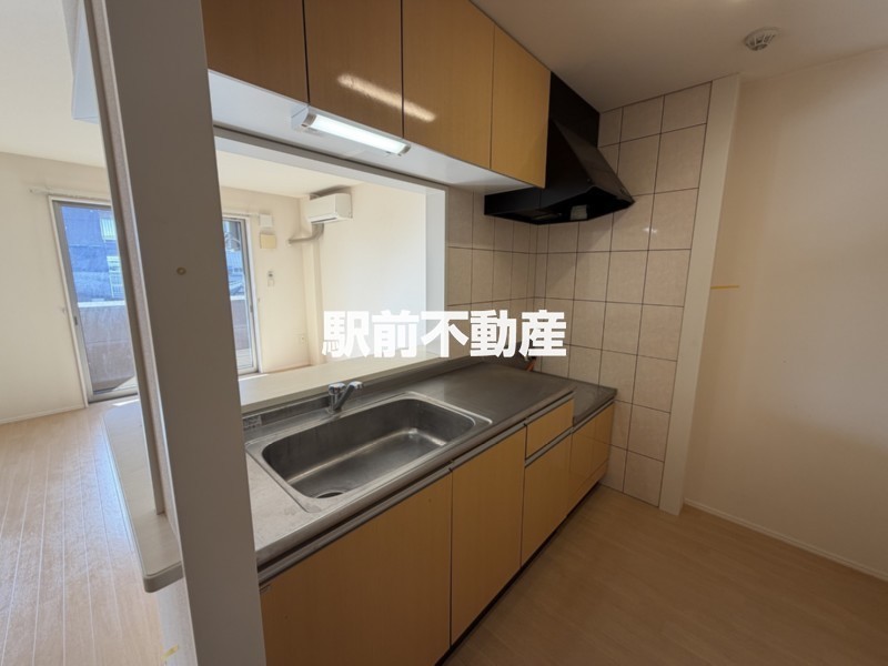 キッチン　反転タイプ