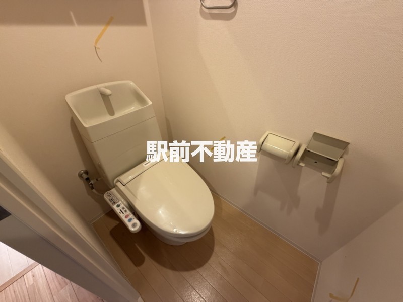 トイレ　反転タイプ