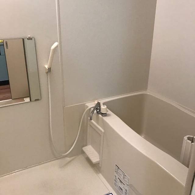 バス・シャワールーム　日々の疲れを癒すお風呂付です