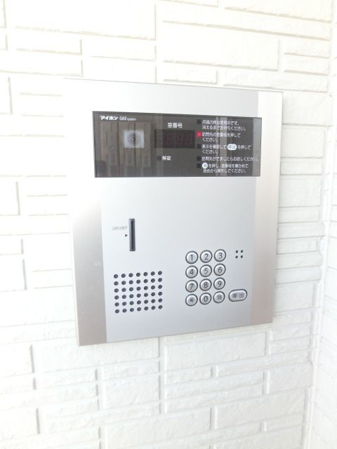 その他共有部分　オートロック付きです