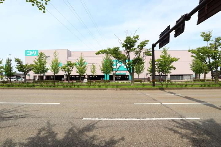 その他　ニトリ　金沢駅西店（その他）まで731m