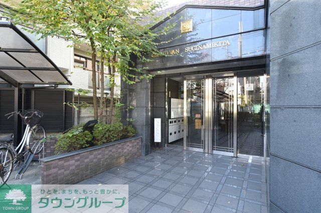 エントランス　エントランス