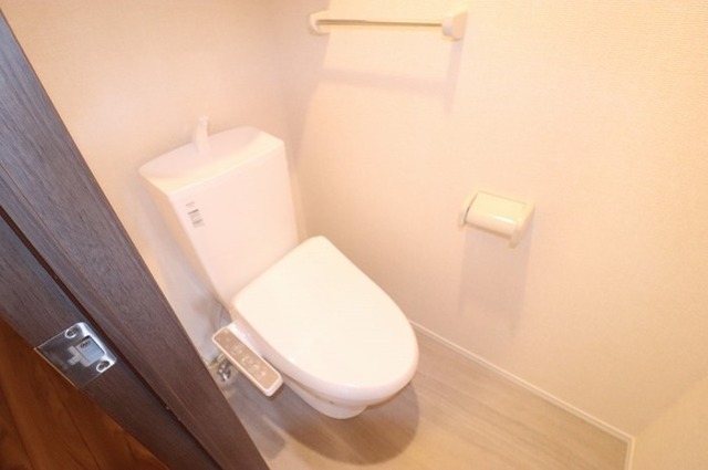 トイレ　トイレ　温水洗浄暖房便座