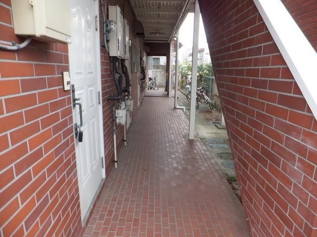 エントランス　★綺麗な廊下です★