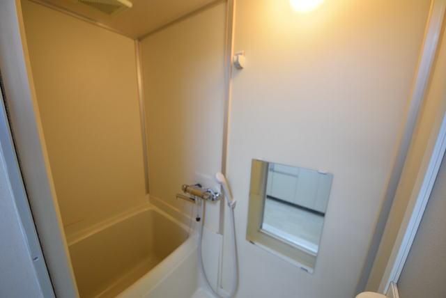 バス・シャワールーム　★綺麗なお風呂です★