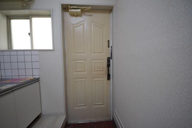 玄関　★広々とした玄関★