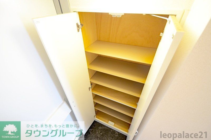 玄関　現況を優先