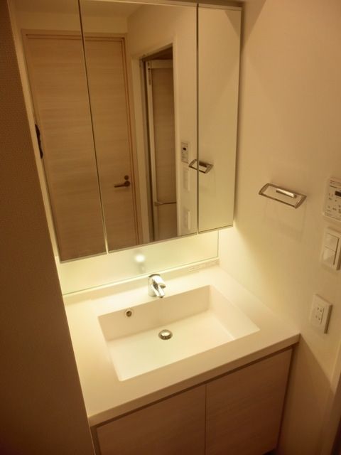 洗面設備　★独立洗面台★