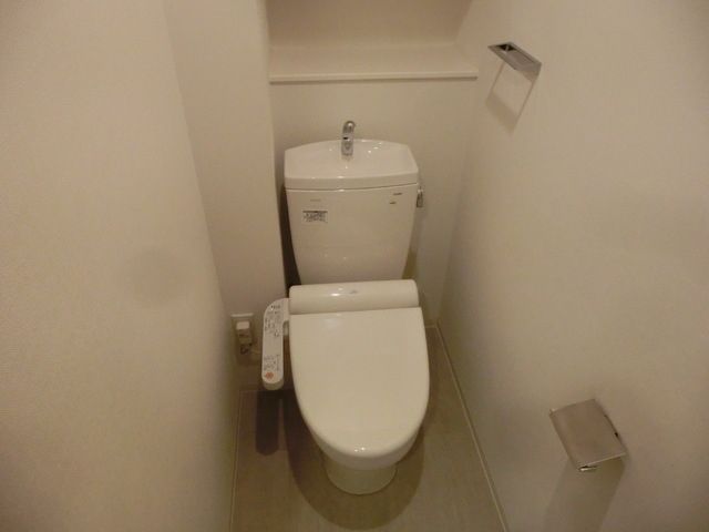 トイレ　★シャワートイレ★