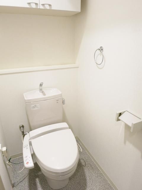 トイレ　シャワー付トイレ