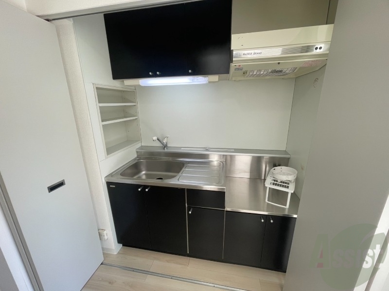 キッチン　キッチンです。一人暮らしなら十分な大きさですね。