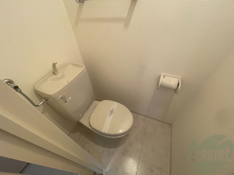 トイレ　ウォシュレット機能がついたトイレ。安心して使用できますね。