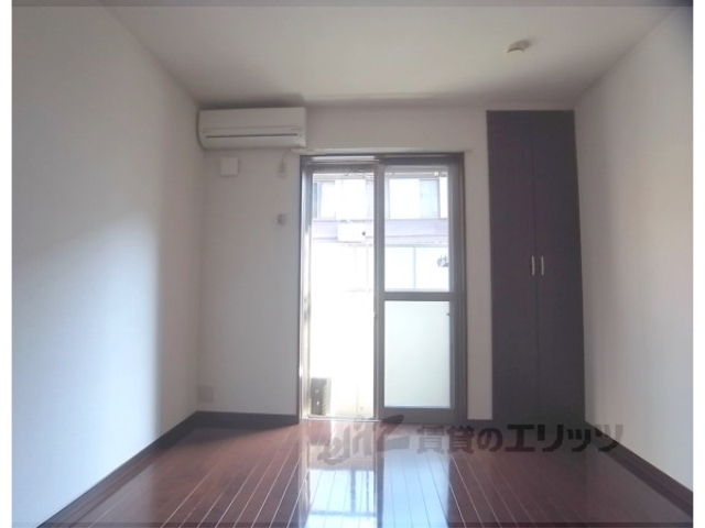 居室・リビング　居室