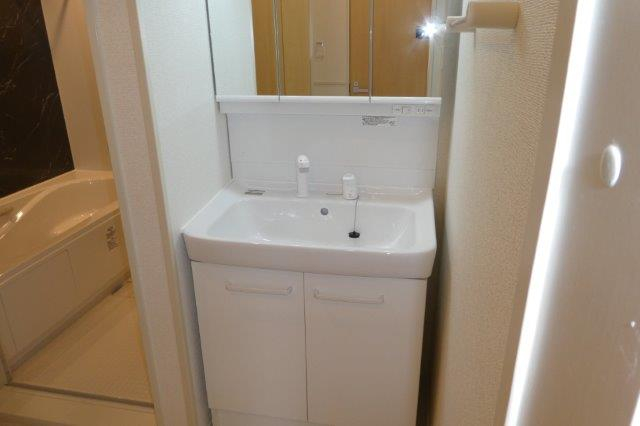 洗面設備　シャンプードレッサー