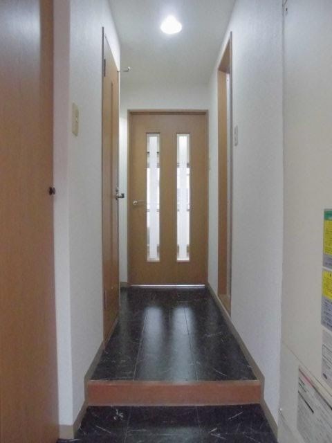 玄関　・別号室参考写真