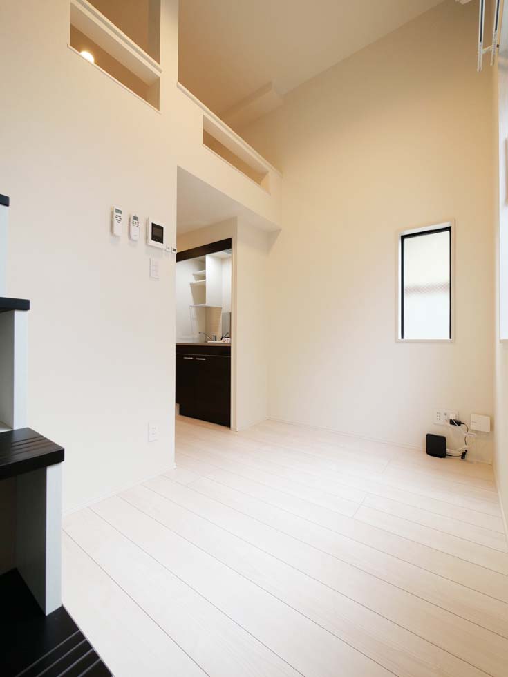 その他部屋・スペース　明るい色調の室内です