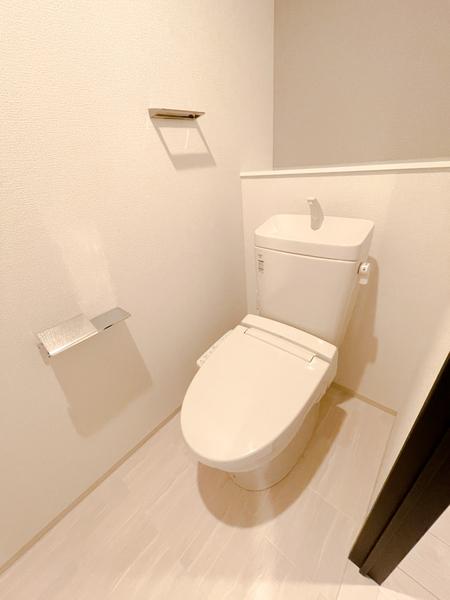 トイレ　他のお部屋となります。現状優先。