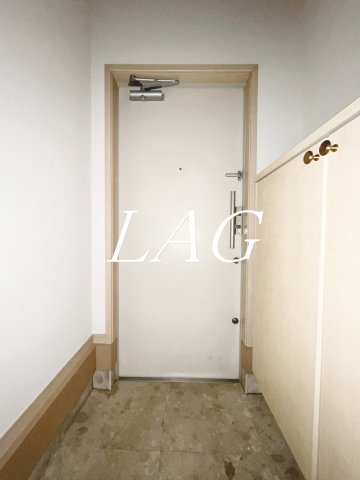 玄関　玄関です。（同仕様です。）