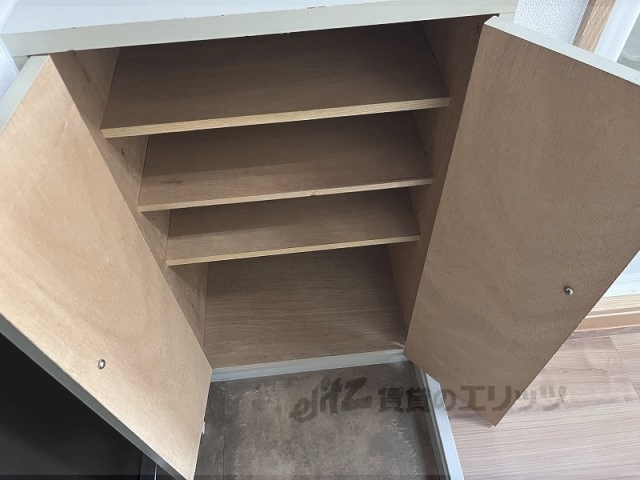 収納　下駄箱