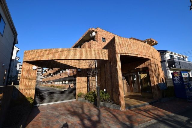 建物外観　★閑静な住宅街にございます★