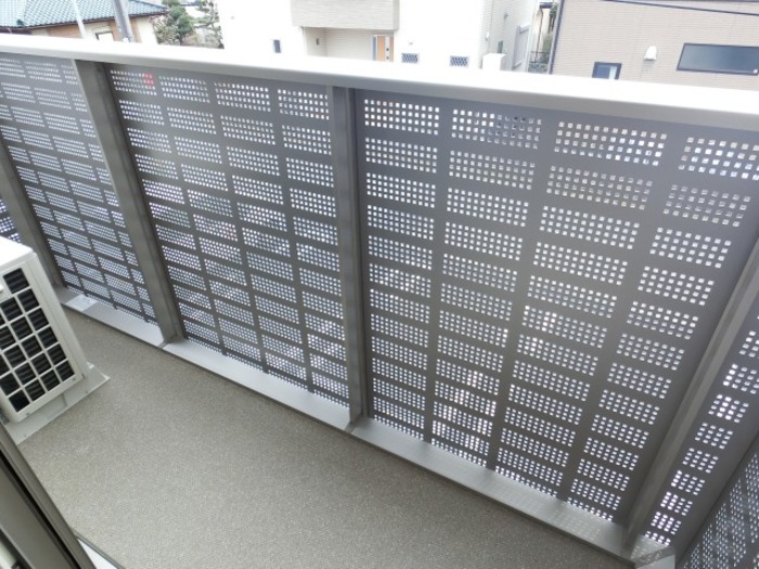 バルコニー　バルコニー