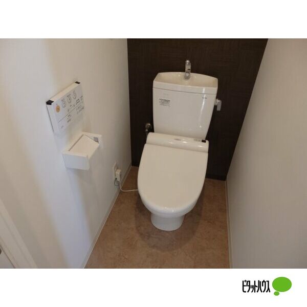 トイレ　他号室室内写真