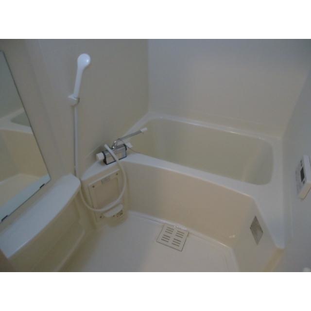 バス・シャワールーム　バスルーム