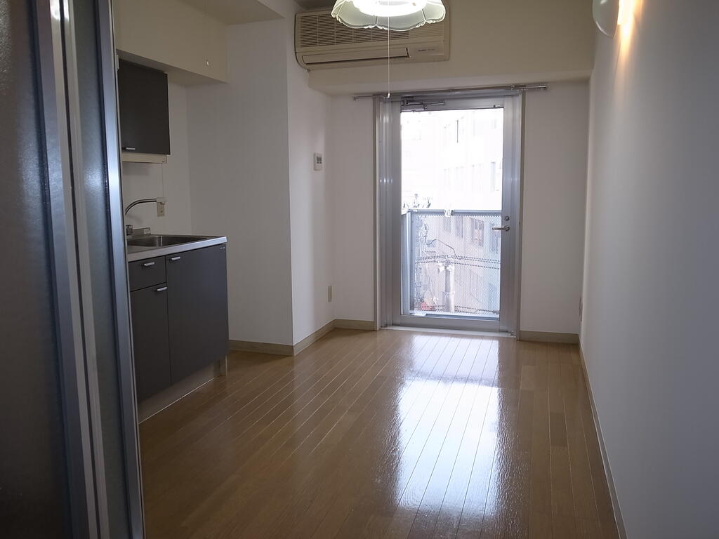 居室・リビング　同間取り別号室の写真になります。