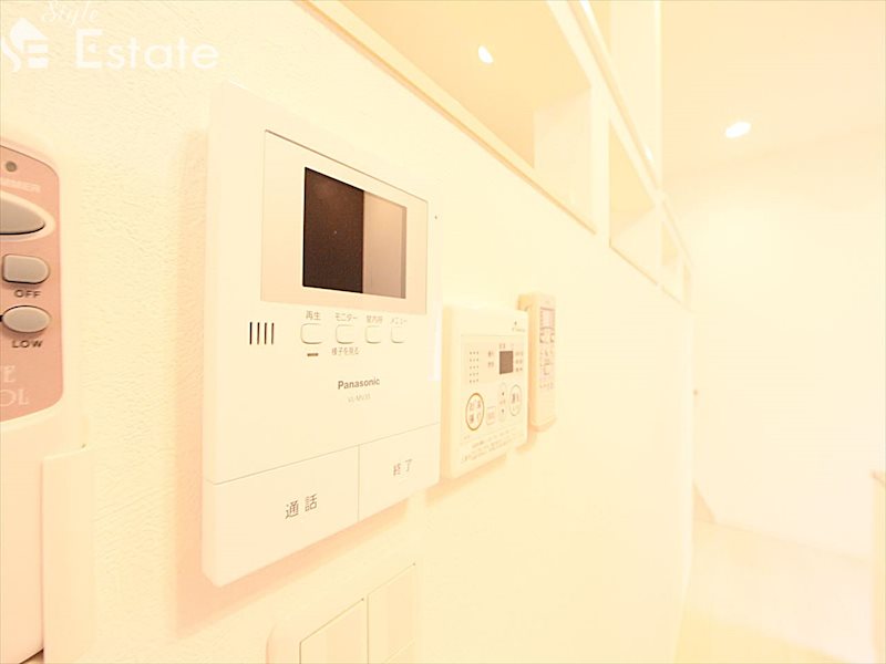 セキュリティ　モニター付きインターホン