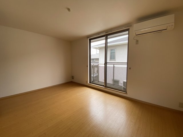 居室・リビング　居間です