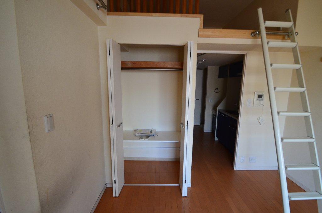 収納　クローゼット