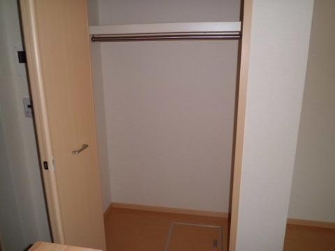 収納　クローゼット
