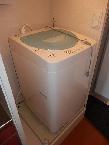 洗面設備　洗濯機付き