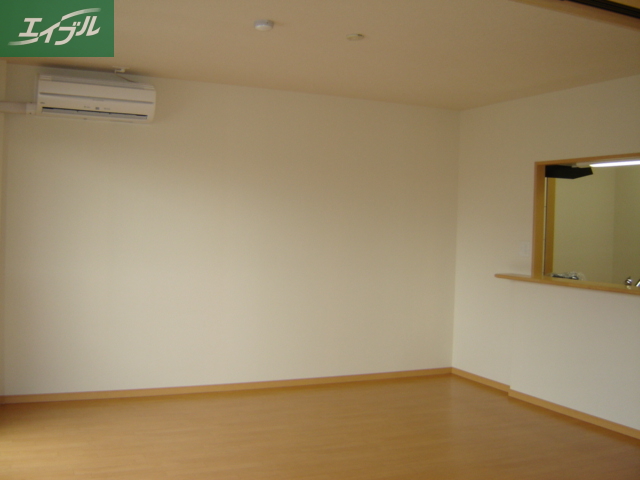 居室・リビング　リビング