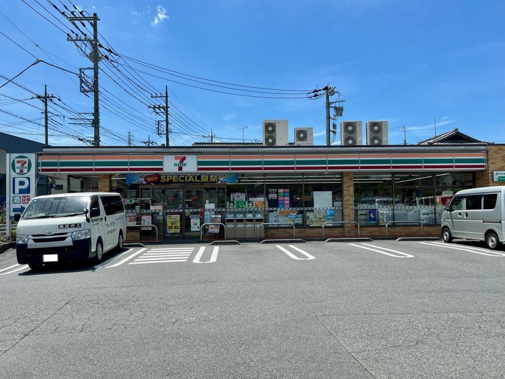 コンビニ　セブンイレブン 八潮2丁目店（コンビニ）まで127m