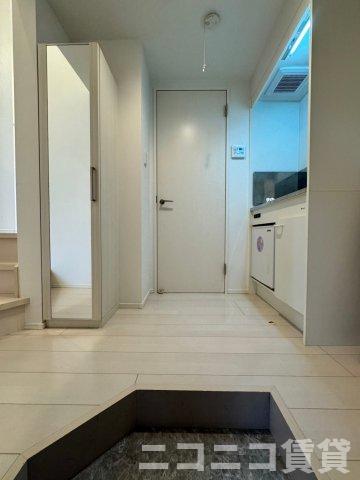 玄関　別号室イメージの為、現状を優先致します。