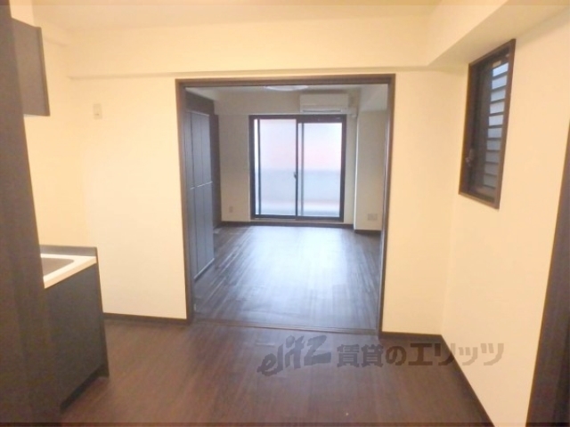 居室・リビング　洋室