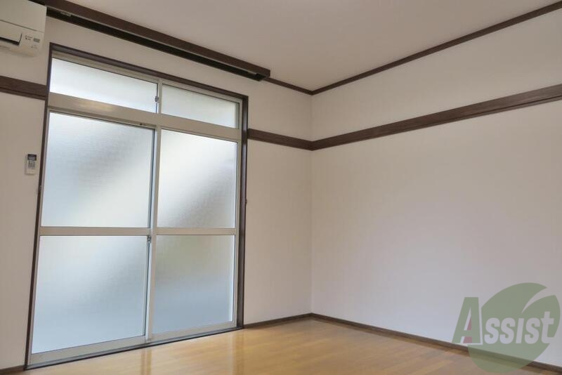居室・リビング　洋室８帖のお部屋がある１Ｋのご紹介です。