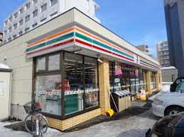 コンビニ　セブンイレブン札幌北10条東店（コンビニ）まで179m