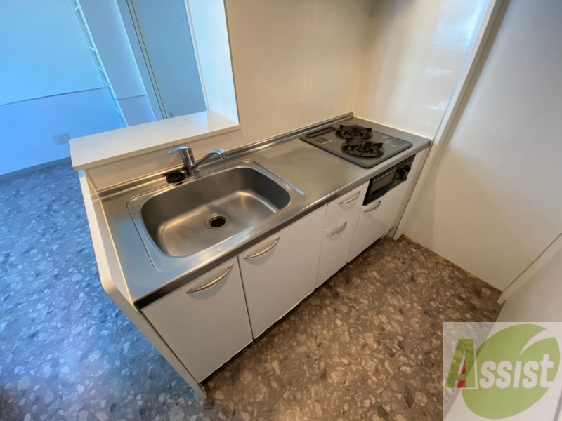 キッチン　２口システムキッチンですのですぐにお料理に使えます！