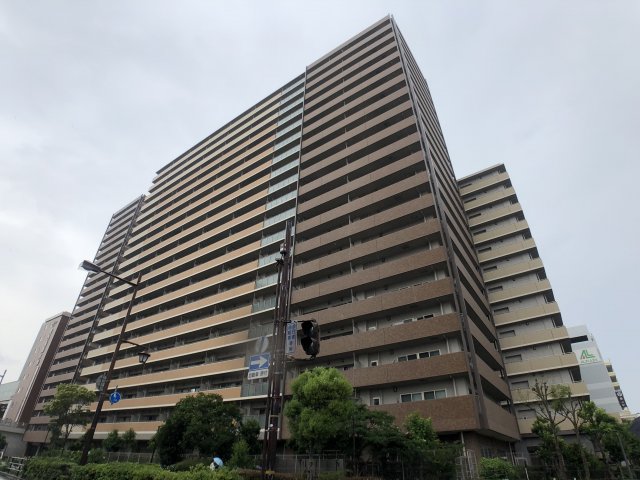 建物外観　オートロック付きで安心です！