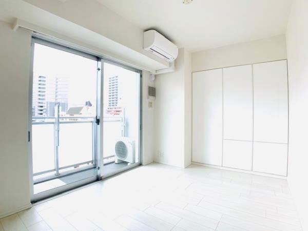 居室・リビング　ゆったり過ごせる居間です