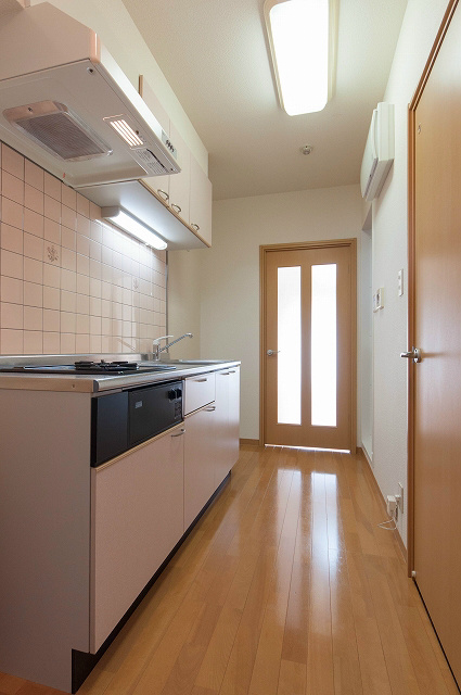 キッチン　※写真は今回募集の部屋とは異なります