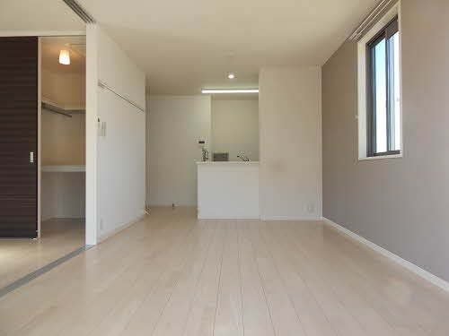 居室・リビング　リビング