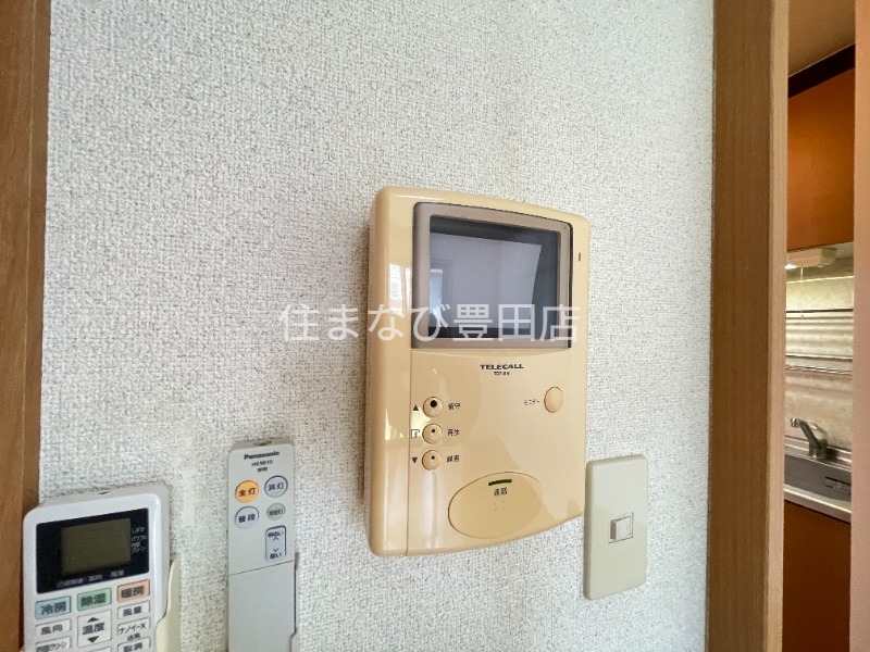 セキュリティ　別室同型写真