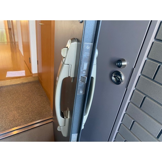 玄関　落ち着いた玄関です