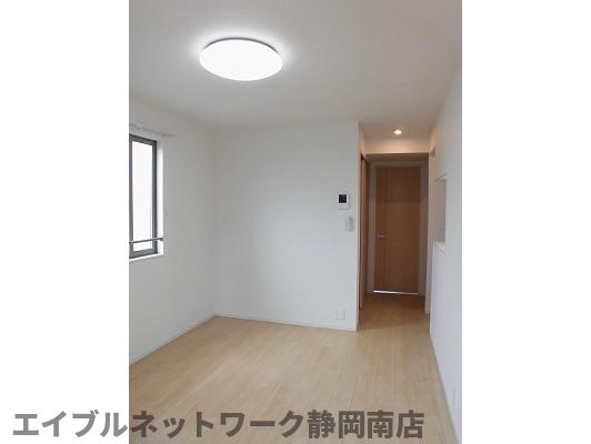 居室・リビング　ゆったりとしたリビングです