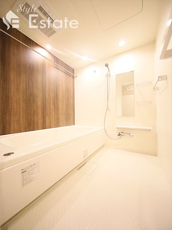 バス・シャワールーム　風呂